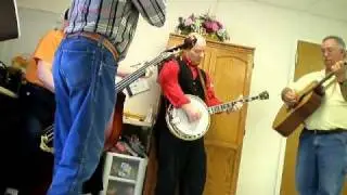 Jim Cox bass, Dean Hubbard banjo, Quay White guitar, Tommy Taylor harmonica