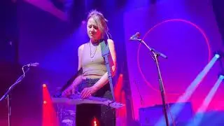 Larkin Poe - Might as Well be Me (Megan Lovell solo only - bootleg)