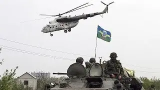 K&auml;mpfe in der Ost-Ukraine: Separatisten schie&szlig;en Hubschrauber ab