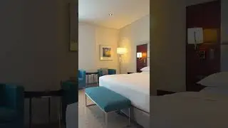 Hilton Dubai The Walk - King Deluxe Room