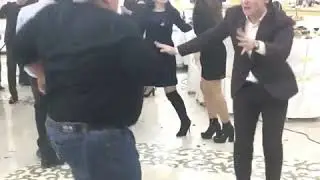 Тойда өйстіп билеу керек
