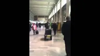 SNCF tests automated luggage trolley
