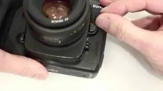 Schutzkappe f&uuml;r Nikon 10-Pin Ausl&ouml;seranschluss MC-30 - by www.enjoyyourcamera.com