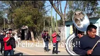 ASI LLEGARON LOS REYES MAGOS EN SANTA ANA ZEGACHE OAXACA , EN CASA DE LOS PÁDRINOS