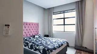 Apartment for sale in Menlo Park