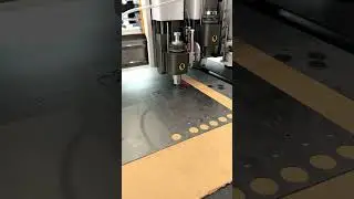 CNC graphite gasket cutting machine #cuttingmachine #graphite #cutter #flatbedcutter #gasket #die