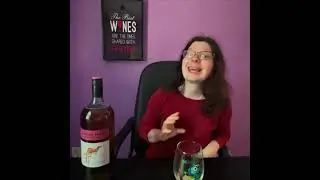 Yellow tail pink moscato