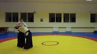 KATATERYOTETORI attack, SHOMENUCHI NIKYO