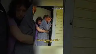 😢Mom knelt before the police.#policeofficer #policeman #cops #police #shorts #fyp