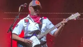 End of the concert - Tom Morello #tommorello #rocklegends #rockmusic 