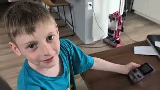 LJ Plays Harry Potter and the Philosophers Stone / Gameboy Color