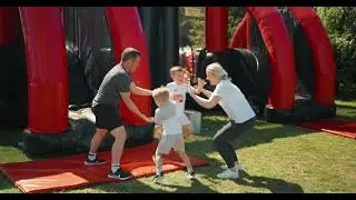 The UK's Biggest Inflatable Obstacle Course 🇬🇧 #ObstacleCourse #FunRun #Challenge #Outdoors