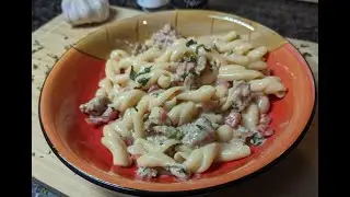 Creamy Basil Rigatoni