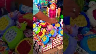 Dora and Sweper don't steal children's toys at the market