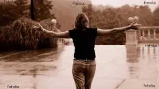&Xi;ύ&lambda;&iota;&nu;&alpha; &Sigma;&pi;&alpha;&theta;&iota;ά - &Omicron; &Beta;&alpha;&sigma;&iota;&lambda;&iota;ά&sigmaf; &Tau;&eta;&sigmaf; &Sigma;&kappa;ό&nu;&eta;&sigmaf; [Official Remix]
