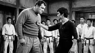 A 110kg giant told Bruce Lee: “Hit me” — the one-inch punch changed his life