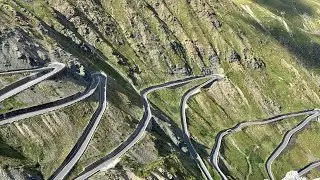 Stelvio pass 4k driving tour Northern Italy boardering #passodellostelvio#passogavia#passodeltonale