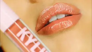 Kylie Cosmetics High Gloss SNATCHED Quick Review Swatch Tutorial