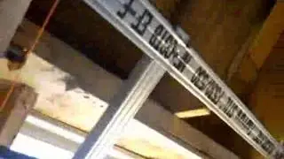 Habillage d'un velux pour la pose du placo avec des suspentes et fourrures