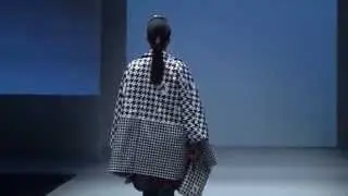 Loom Loop FW15 Catwalk featuring Lung Siu Kwan