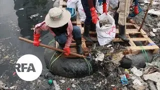 Youth Mount Trash Clean-Up Effort in Phnom Penh | Radio Free Asia (RFA)