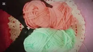 Beautiful crochet 🧶 on charger 😊🫰🫀