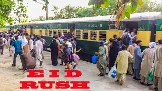 Eid Rush On Trains | People Fighting To Get In Crowded Train | Pakistan Railways