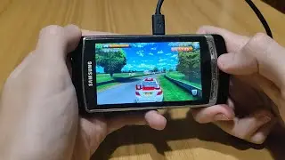 Samsung Omnia HD. Первый смартфон с записью HD-видео (2009)
