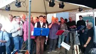 Shanti koor Dwarsgetuigd bij Maritiem Den Bosch