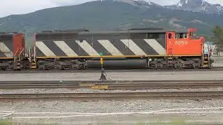 SD60Fs meet SD70m-2 & SD75I leaving Jasper