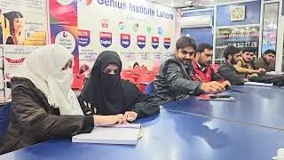 English Conversation Training in Spoken English Class at Genius Institute Lahore 