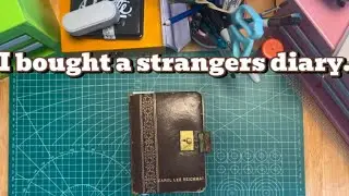 I Bought a Strangers Diary// Flip Through