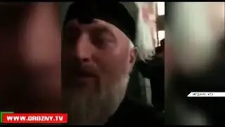 Ramzan Akhmadovich Kadyrov visiting the grave of prophet Muhammad (saw).