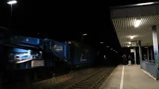 233 521 mit Trafozug