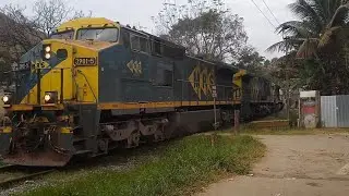MRS - C44-EMI #3901-5 &  #3907-4 + C36-7 #3820-5 trem de Carga Geral prefixo KRC