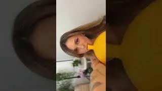 Yellow balloon 