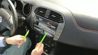 How to remove head unit in Fiat Bravo II (with 3D printed tools)