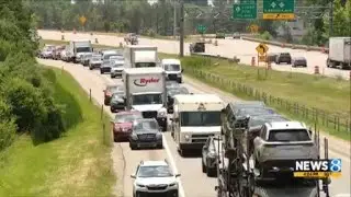 1 dead in crash on I-96 near Grand Rapids