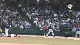 Rusty Bumgardner's 475ft mammoth homerun (Softball Kingdom)
