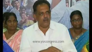 Vijayawada: YSRCP Corporators slams TDP Govt on Demolishing Temples - 4th Jul 2016