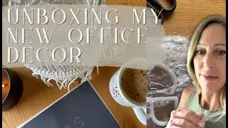 Unboxing my Office Decor Neon Light Zoom Backdrop