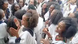 ኣከባብራ ኣሸንዳ ኣብ ዓዘዎ። ባህላዊ ትሕዝቶኡ ድሓለየ ድሙቕ በዓል ኣሸንዳ (@RayaTV-21 ) #subscribe_share_like