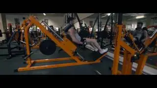 Lábizom erősítő gépek bemutatása a Gym City-ben
