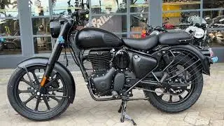 Royal Enfield Classic 350 Stealth Black with Tripper Navigation