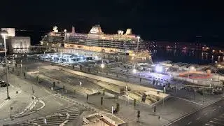 Naples Harbour