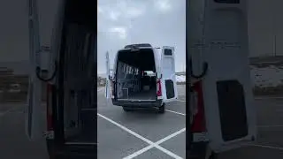 Mercedes Sprinter 2023 года &mdash; лучший грузовой фургон, который можно купить за деньги!