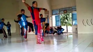 Tari Rantoyo Putra Gagah / SMAN 2 Brebes / X MIPA 3
