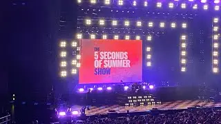 Ashton vs You (Bogota) - 5SOS (Live at The 5SOS Show 2023 - Bogot&aacute;)
