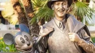 STORYTELLERS BRONZE STATUE Walt disney and mickey mouse at Disneyland California adventure