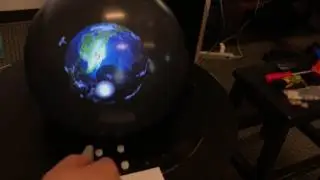 Spherical Fish Tank VR earth-moon demo